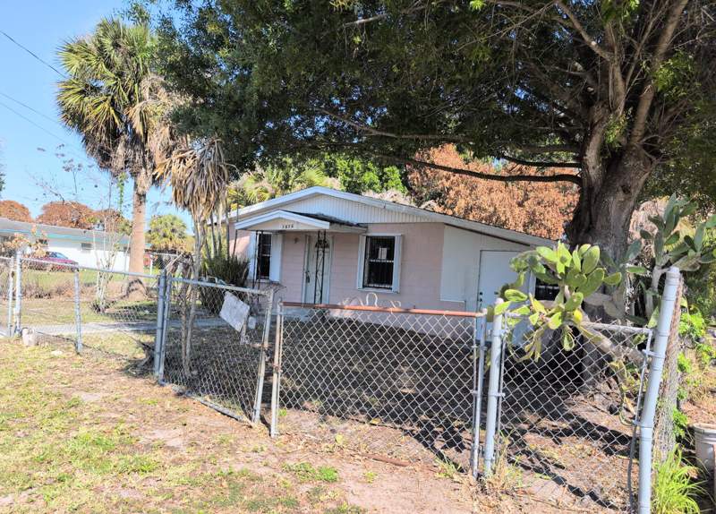 2 bedroom Single Family Residence at 1606 Avenue H, Hillcrest Subdivision, Fort Pierce — photo 2