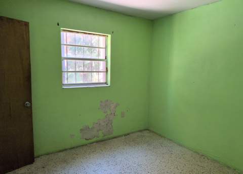 1606 Avenue H, Fort Pierce FL - photo 7 of 9
