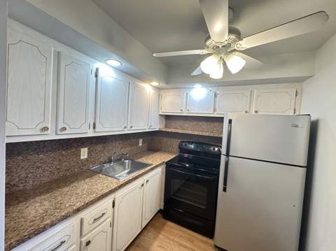 352 Southampton C, West Palm Beach FL - photo 13 of 18
