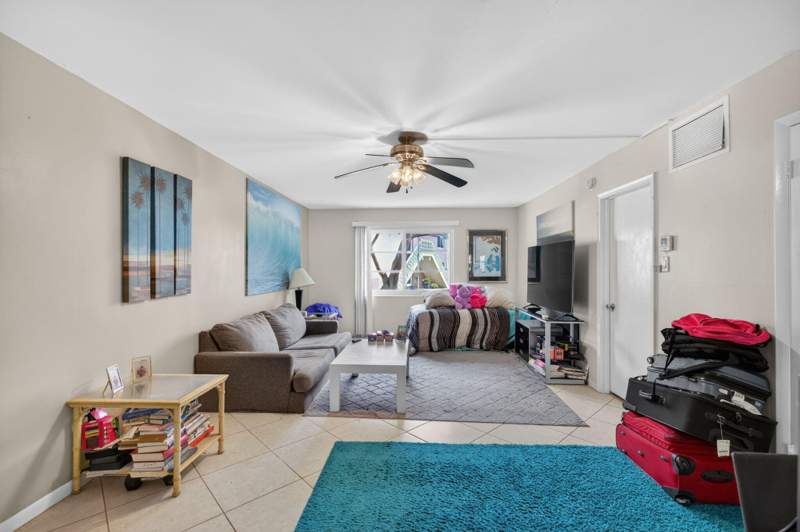1 bedroom Condominium at 12 NE 19th Court #118a, Manor Grove Village 1, Wilton Manors — photo 5