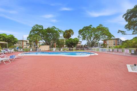 2991 NW 46th Avenue #303, Lauderdale Lakes FL - photo 22 of 43