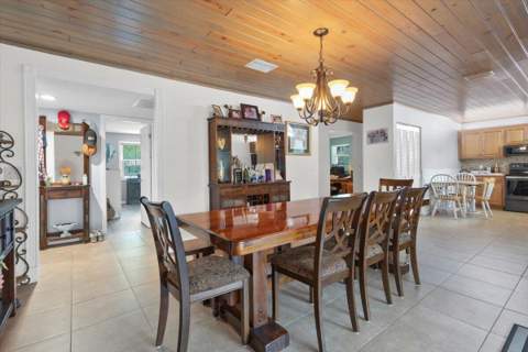 7202 Kenwood Road, Fort Pierce FL - photo 10 of 25