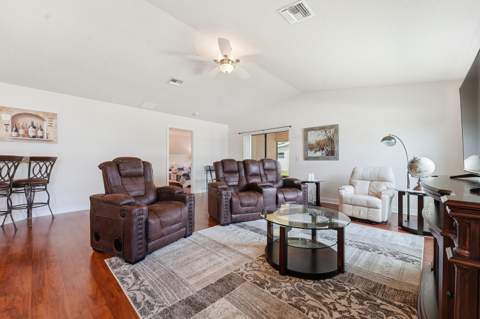 6547 Zapote Court, Fort Pierce FL - photo 6 of 47