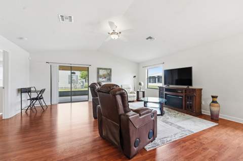6547 Zapote Court, Fort Pierce FL - photo 8 of 47