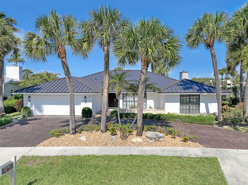 4 bedroom Single Family Residence at 163 Apollo Circle, Olympus, Jupiter — photo 2