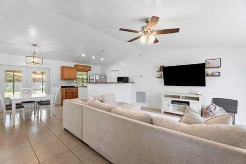 452 SW David Terrace, Port St. Lucie FL - photo 6 of 27