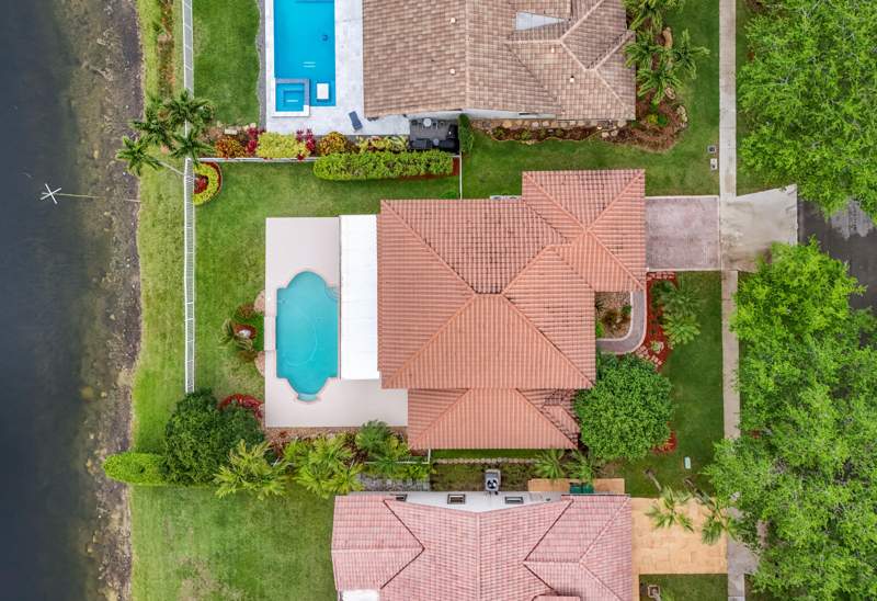 5 bedroom Single Family Residence at 3342 Amsterdam Avenue, Embassy Lakes, Cooper City — photo 4