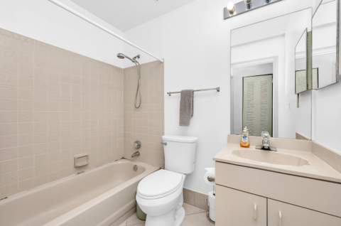 9665 NW 76th Court, Tamarac FL - photo 15 of 20