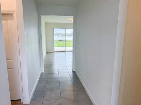 12473 NW Lynch Lane,  FL - photo 9 of 28
