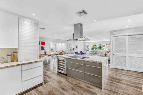 908 Cypress Grove Drive, Pompano Beach FL - photo 10 of 33