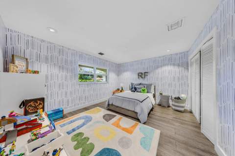 908 Cypress Grove Drive, Pompano Beach FL - photo 14 of 33