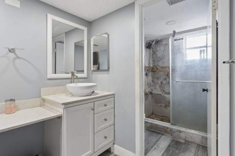 8030 Hampton Boulevard #404, North Lauderdale FL - photo 11 of 21