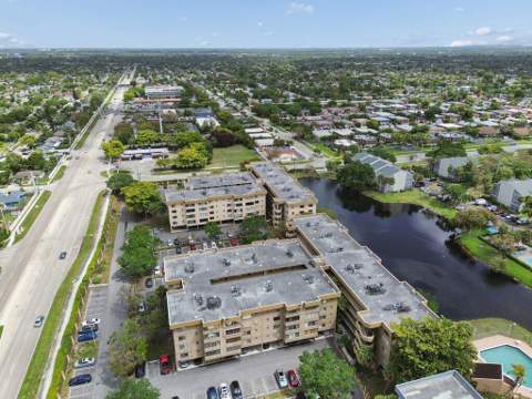 8030 Hampton Boulevard #404, North Lauderdale FL - photo 20 of 21