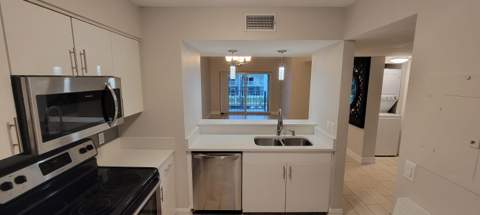 1125 Lake Shore Drive #202, Lake Park FL - photo 13 of 26