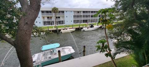 1125 Lake Shore Drive #202, Lake Park FL - photo 10 of 26