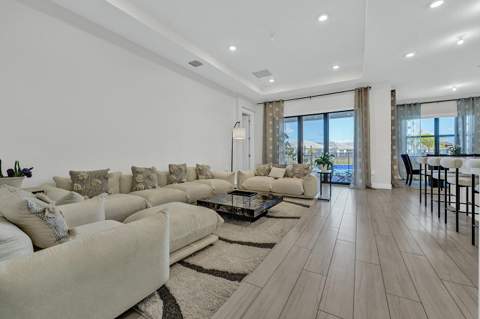 15647 Merritt Drive, Westlake FL - photo 13 of 68