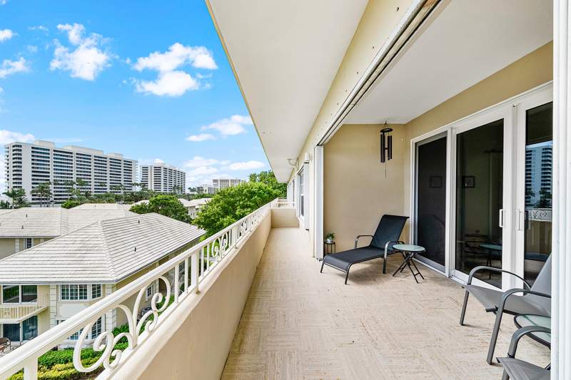 2 bedroom Condominium at 1299 S Ocean Boulevard #R11, Atlantic Cloisters Condo, Boca Raton — photo 3