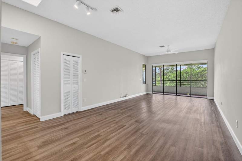 1 bedroom Condominium at 7472 La Paz Boulevard #304, La Paz At Boca Pointe, Boca Raton — photo 5