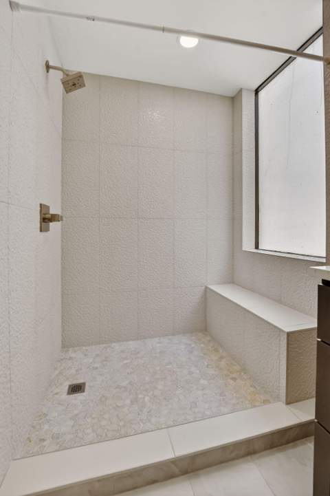 7472 La Paz Boulevard #304, Boca Raton FL - photo 23 of 36