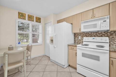 5842 Crystal Shores Drive #302, Boynton Beach FL - photo 12 of 50