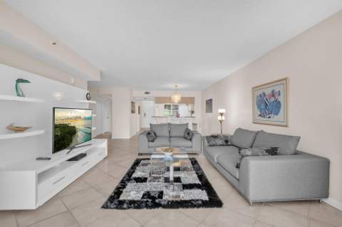 5842 Crystal Shores Drive #302, Boynton Beach FL - photo 6 of 50