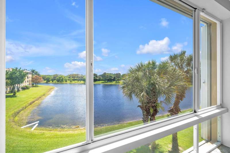 3 bedroom Condominium at 5842 Crystal Shores Drive #302, Regal Shores Condo, Boynton Beach — photo 3