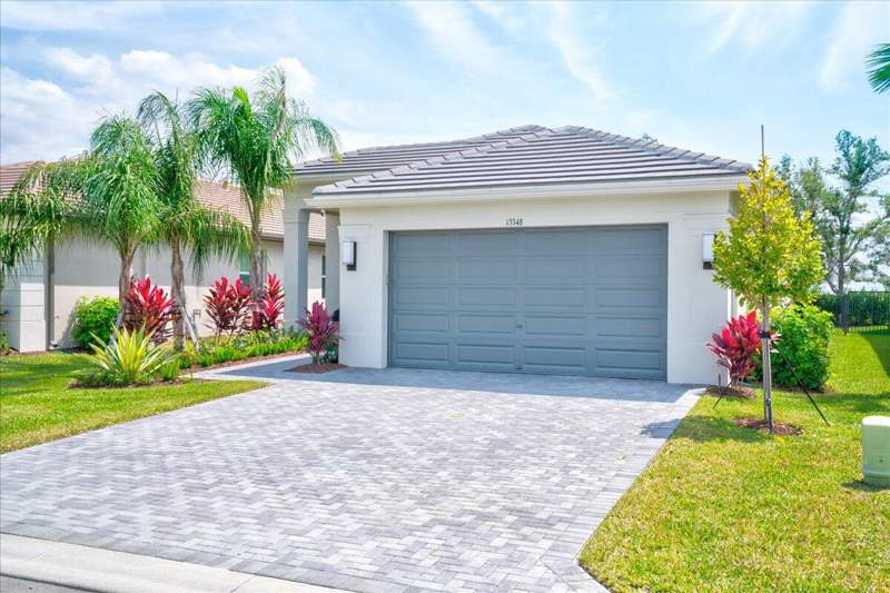 3 bedroom Single Family Residence at 13348 SW River Rock Road, Riverland Parcel C - Plat Nine, Port St. Lucie — photo 4