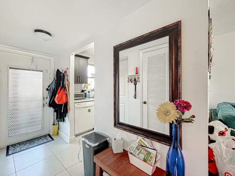 8225 Sunrise Lakes Boulevard #110, Sunrise FL - photo 8 of 31