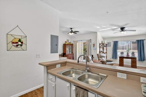 201 SW Palm Drive #201, Port St. Lucie FL - photo 8 of 41