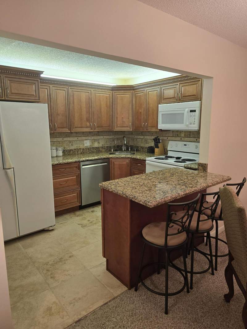 2 bedroom Condominium at 317 Pine Ridge Circle #A-1, Pine Ridge III Condo, Greenacres — photo 4