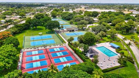3402 Bimini Lane #E2, Coconut Creek FL - photo 18 of 21