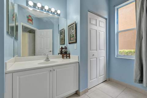 6591 Traveler Road, West Palm Beach FL - photo 13 of 67