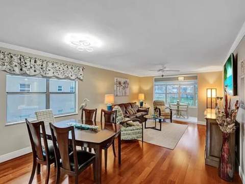 9020 Sunrise Lakes Boulevard #201, Sunrise FL - photo 9 of 29
