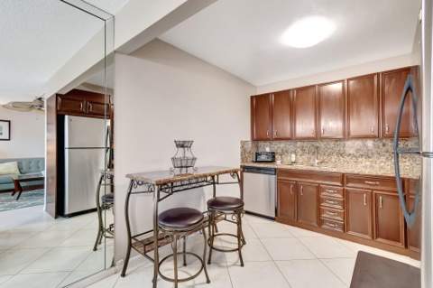 4049 Wolverton C, Boca Raton FL - photo 13 of 86