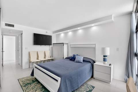 5540 N Ocean Drive #9b, Singer Island FL - photo 11 of 58
