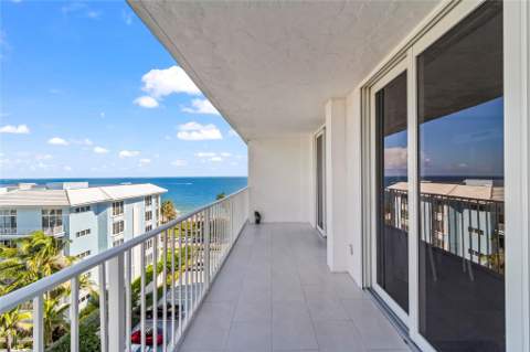 800 SE 20th Avenue #809, Deerfield Beach FL - photo 17 of 42