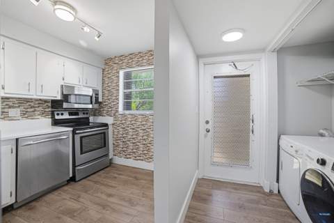 367 S Federal Highway #C323, Deerfield Beach FL - photo 13 of 34