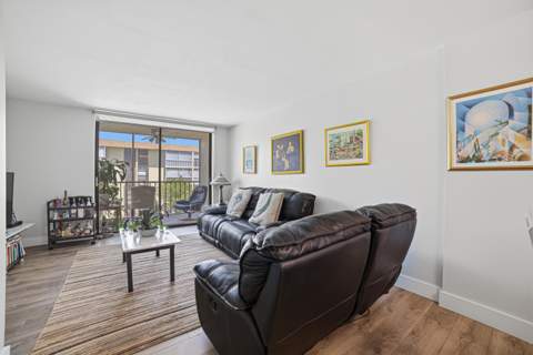 367 S Federal Highway #C323, Deerfield Beach FL - photo 6 of 34