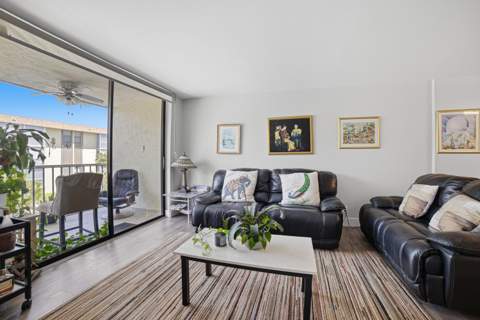 367 S Federal Highway #C323, Deerfield Beach FL - photo 7 of 34