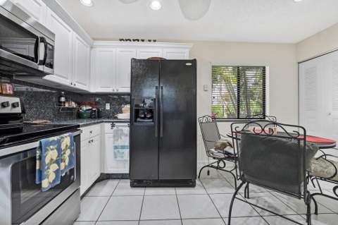 1260 NW 24th Avenue, Delray Beach FL - photo 15 of 42