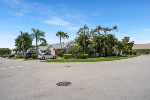 1260 NW 24th Avenue, Delray Beach FL - photo 6 of 42
