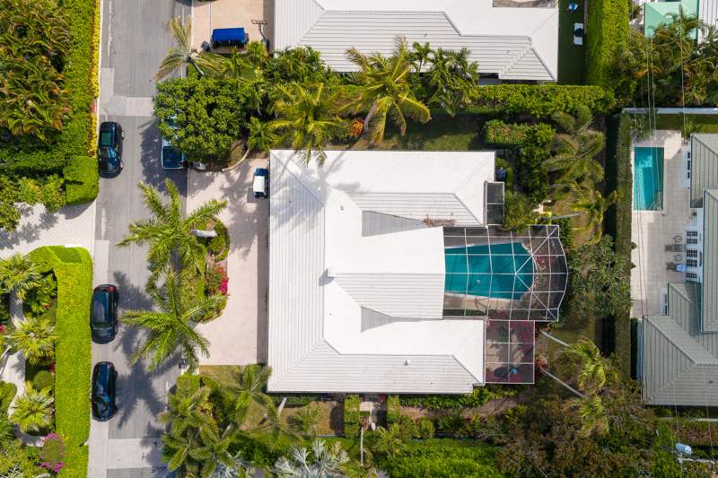 4 bedroom Single Family Residence at 280 Tradewind Drive, Dodge Estates In, Palm Beach — photo 2
