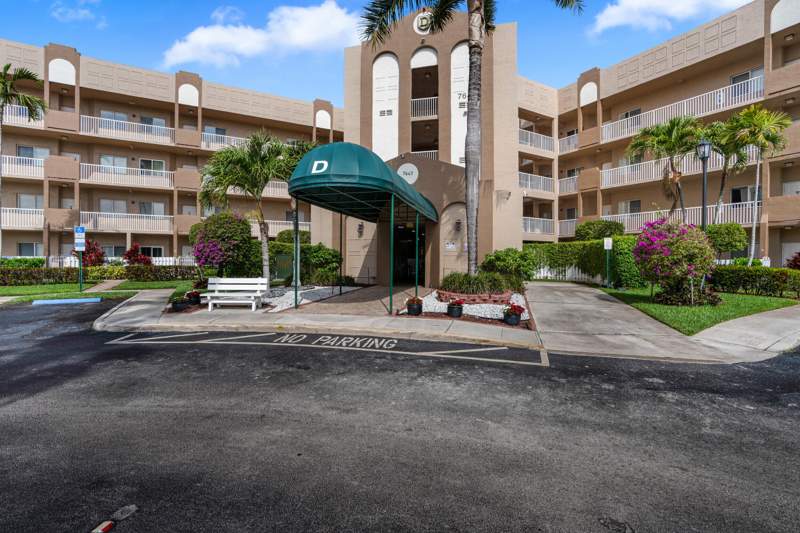 2 bedroom Condominium at 7647 Southampton Terrace #318, Kings Point / Southampton, Tamarac — photo 2