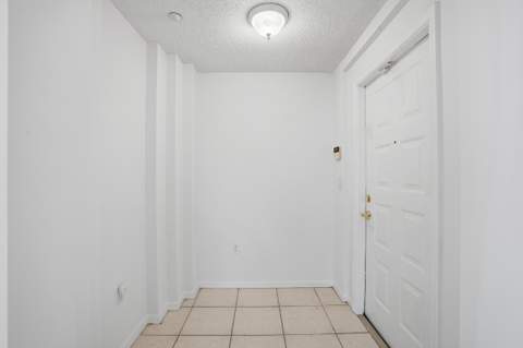 7647 Southampton Terrace #318, Tamarac FL - photo 7 of 65