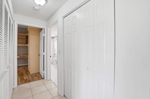 7647 Southampton Terrace #318, Tamarac FL - photo 21 of 47
