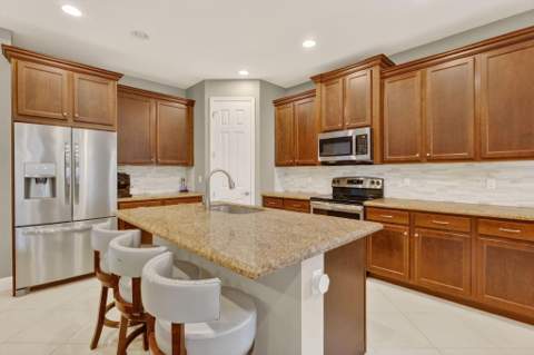 11741 SW Bennington Circle, Port St. Lucie FL - photo 9 of 29