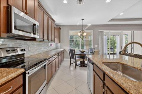 11741 SW Bennington Circle, Port St. Lucie FL - photo 10 of 29