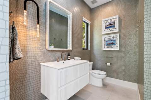 1080 Lake Drive, Delray Beach FL - photo 11 of 70