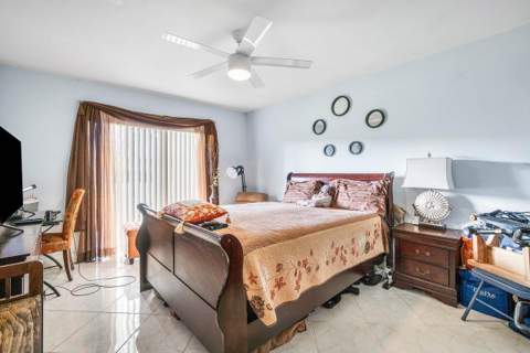 5814 Doris Court, Delray Beach FL - photo 15 of 22