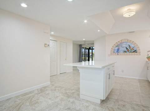 6081 SE Landing Way #6, Stuart FL - photo 23 of 37